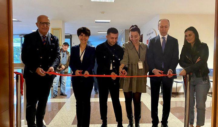 Güneş Adalar Resim Sergisi davetlilerini bekliyor 1 Güneş Adalar Resim Sergisi davetlilerini bekliyor