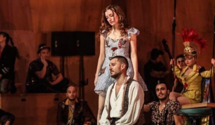 Aşık Shakespeare dev kadrosu ile Türkiye’de ilk defa tiyatro sahnesinde