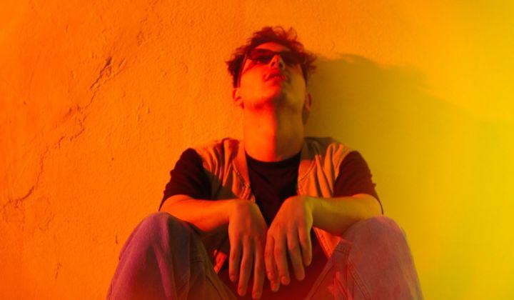 Mert Nadir’den Yeni Single: Görmek İstedim Seni
