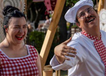 İbrahim Büyükak ve Yasemin Sakallıoğlu’nu bir araya getiren ‘Mutluyuz’ filminin fragmanı yayınlandı
