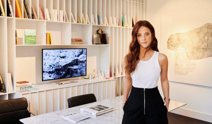 Vision Art Platform ve Vision Sanat Galerisi Kurucusu Nisa Taşyar, sanat tutkusunu Quality'e anlattı 3 Vision Art Platform ve Vision Sanat Galerisi Kurucusu Nisa Taşyar, sanat tutkusunu Quality’e anlattı