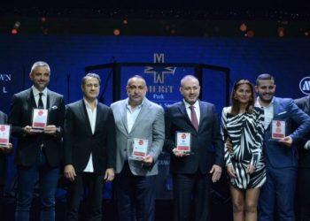 ‘Quality Yeni Yıl Daveti’mizde desteklerini esirgemeyen sponsorlarımıza ‘Teşekkür Plaketi’