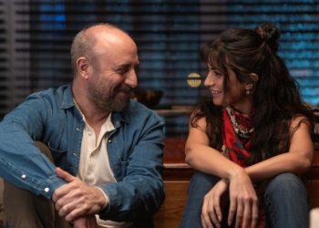 Halit Ergenç ve Tuba Büyüküstün’ün rol aldığı ‘Yarın Yokmuş Gibi’den ile kareler yayınlandı