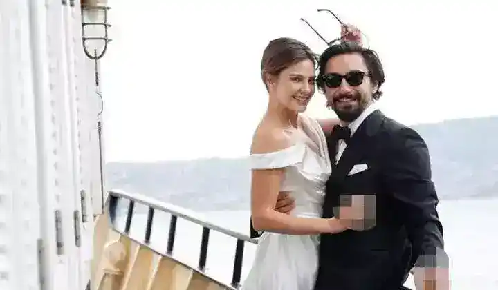 Alina Boz ve Umut Evirgen iyileşir iyileşmez balayına çıktı 2 Alina Boz ve Umut Evirgen iyileşir iyileşmez balayına çıktı