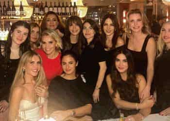 Eda Erol doğum günü ablası ve yakın dostlarıyla kutladı