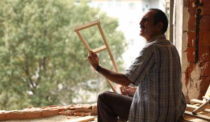 Gürkan Uygun, 'Hayatla Barış' filminde yürekleri dağlayacak 1 Gürkan Uygun, ‘Hayatla Barış’ filminde yürekleri dağlayacak