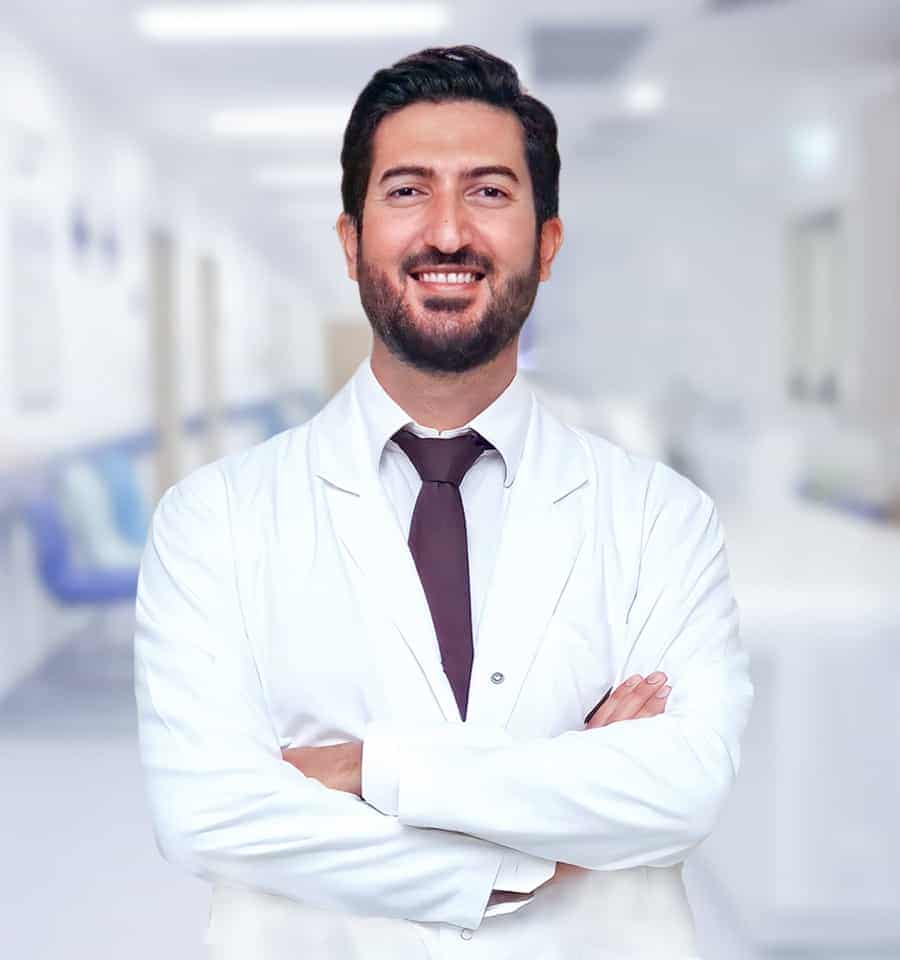 Dr. Öğr Ü. Mert Yeşiladalı; 'Miyomlar Tedavi Edilmezse Çocuk Sahibi Olmayı Engelleyebilir' 3 1709131930 Dr. r. . Mert Ye iladal Dr. Öğr Ü. Mert Yeşiladalı; 'Miyomlar Tedavi Edilmezse Çocuk Sahibi Olmayı Engelleyebilir'