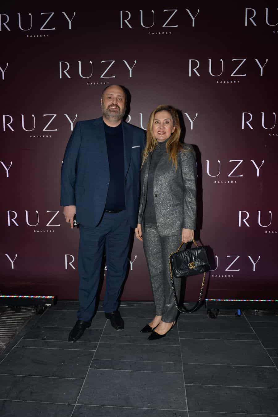 fatih esra ozturk Çağdaş Sanat’ın İstanbul’daki yeni adresi Ruzy Gallery’ye görkemli açılış