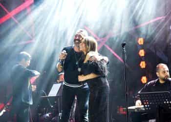 Sibel Can ve Hakan Altun’dan Cahide Palazzo sahnesinde muhteşem düet