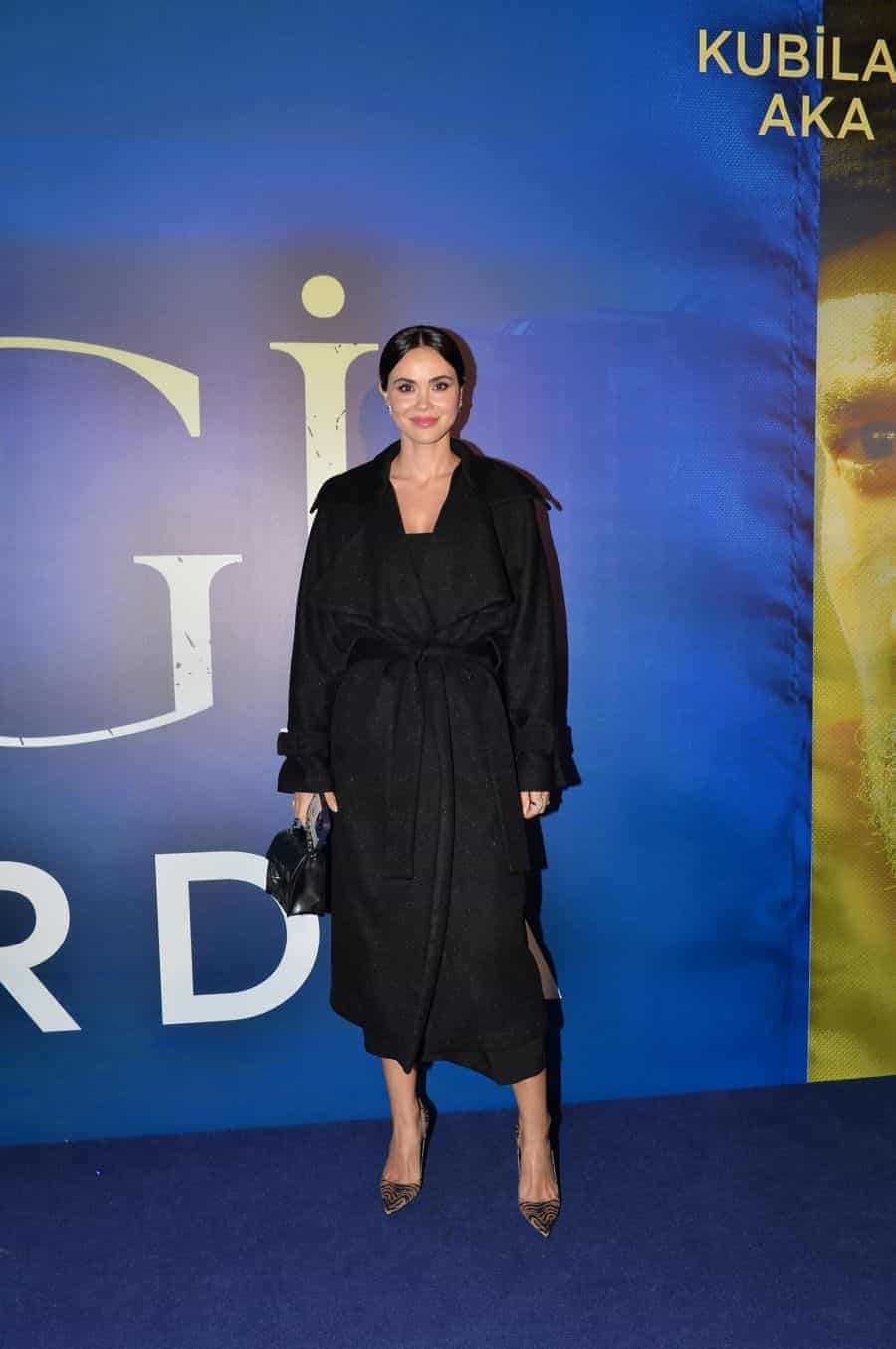 zeynedemirel Zaferin Rengi filminin galasında milli duygular tavan yaptı