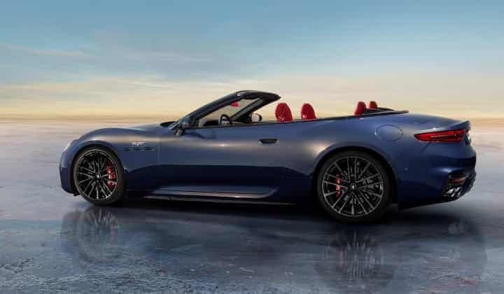 Maserati, üstü açık ikonik tasarımı ve en son teknolojisiyle Yeni Maserati GranCabrio'yu sunar 3 Maserati, üstü açık ikonik tasarımı ve en son teknolojisiyle Yeni Maserati GranCabrio’yu sunar