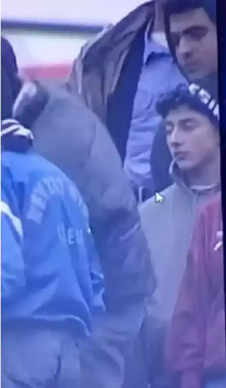 65fac7dc277e505953a00168 Hayko Cepkin gençlik halleriyle şaşırttı