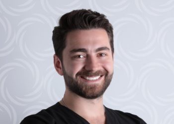 Esteworld Plastik Cerrahi Sağlık Grubu Medikal Direktör Dr. Burak Tuncer kadınlarda saç dökülmesi ve tedavileri hakkında önemli bilgiler verdi