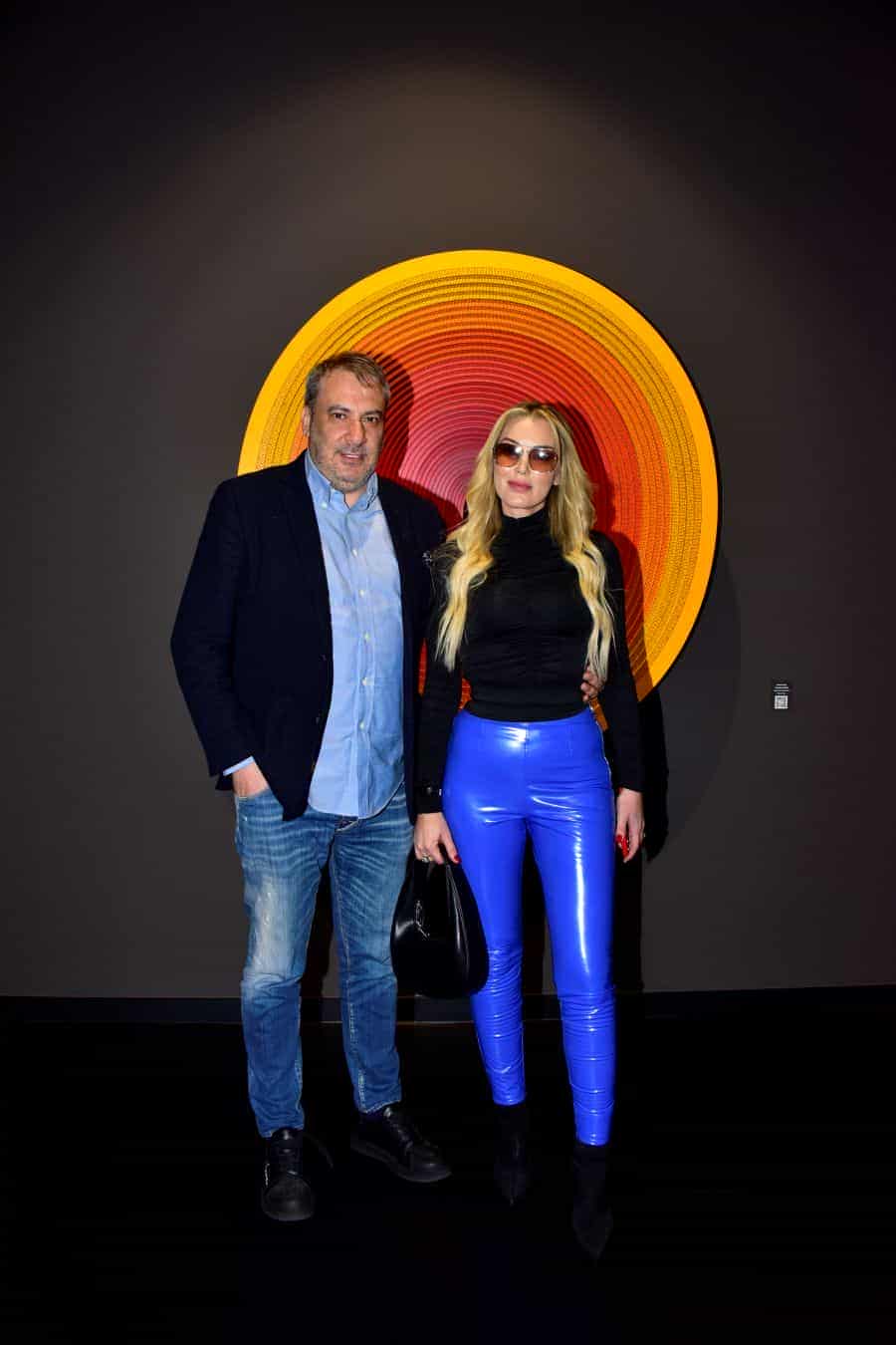 nida petek Yazı ressamı Emrah Yücel, ‘Bir Okunmayan Mesajınız Var’ isimli sergisi ile DG Art Project’te sanatseverlerle buluştu