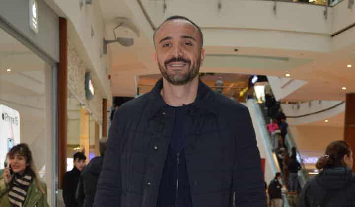 Okan Kurt ailesiyle Dominik tatiline hazırlanıyor