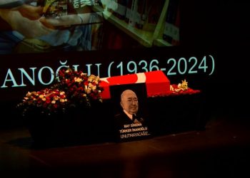 ‘Bay Sinema’ Türker İnanoğlu son yolculuğuna uğurlandı