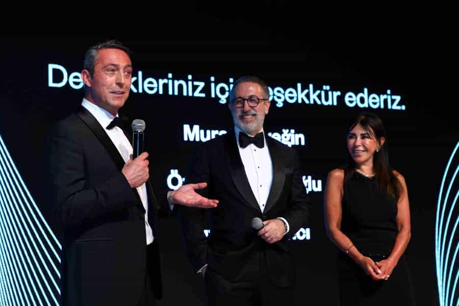Girişimcilik ve iş dünyasının önde gelen isimleri Endeavor Türkiye Gala Gecesi’nde buluştu 2 ali ozcan suzan Girişimcilik ve iş dünyasının önde gelen isimleri Endeavor Türkiye Gala Gecesi’nde buluştu