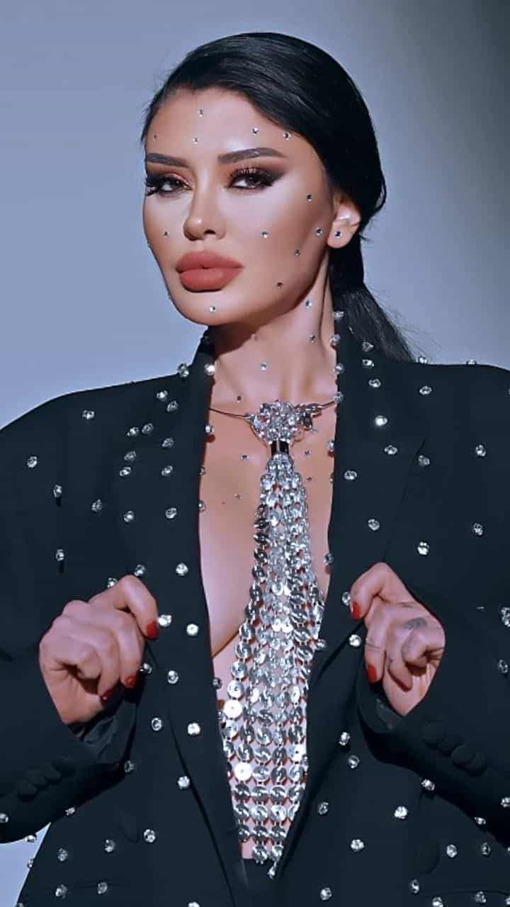 Ebru Polat 'Dişi Megastar' oldu 3 ebrupolat1 Ebru Polat 'Dişi Megastar' oldu