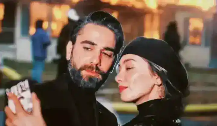 Neslihan Atagül eşi Kadir Doğulu'yu doğum gününde öpücüklere boğdu 1 Neslihan Atagül eşi Kadir Doğulu’yu doğum gününde öpücüklere boğdu