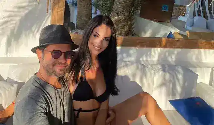 Ozan Doğulu ve Hera Aslan sosyal medyada aşka geldi 2 Ozan Doğulu ve Hera Aslan sosyal medyada aşka geldi
