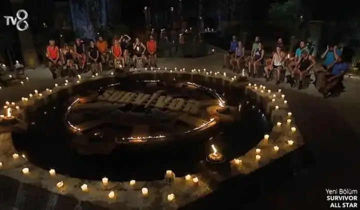 Survivor'da dördüncü eleme adayı Yunus Emre mi yoksa Özgür Tetik mi oldu? 1 Survivor’da dördüncü eleme adayı Yunus Emre mi yoksa Özgür Tetik mi oldu?