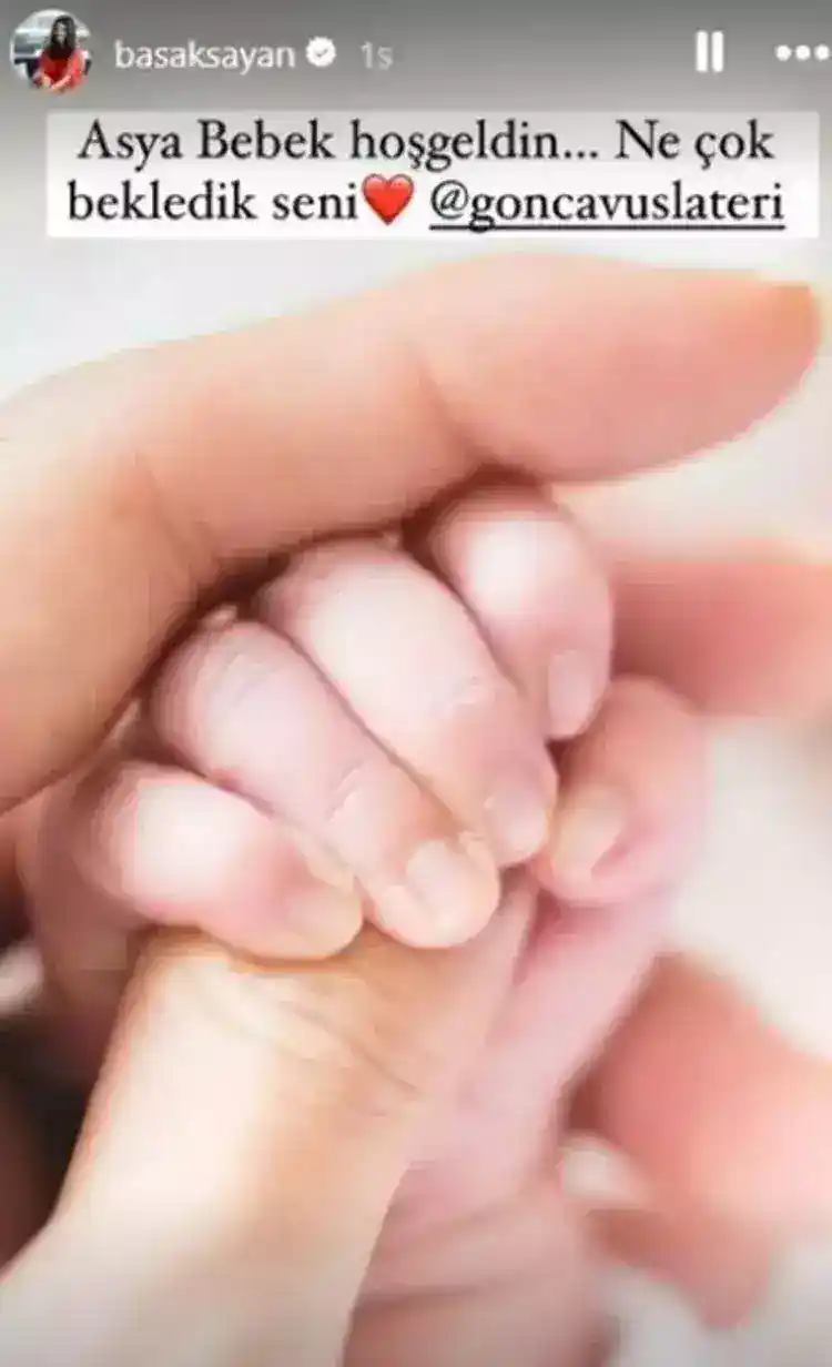 662c8b4ba2326b26a949fb00 Gonca Vuslateri’den doğum sonrası duygusal paylaşım