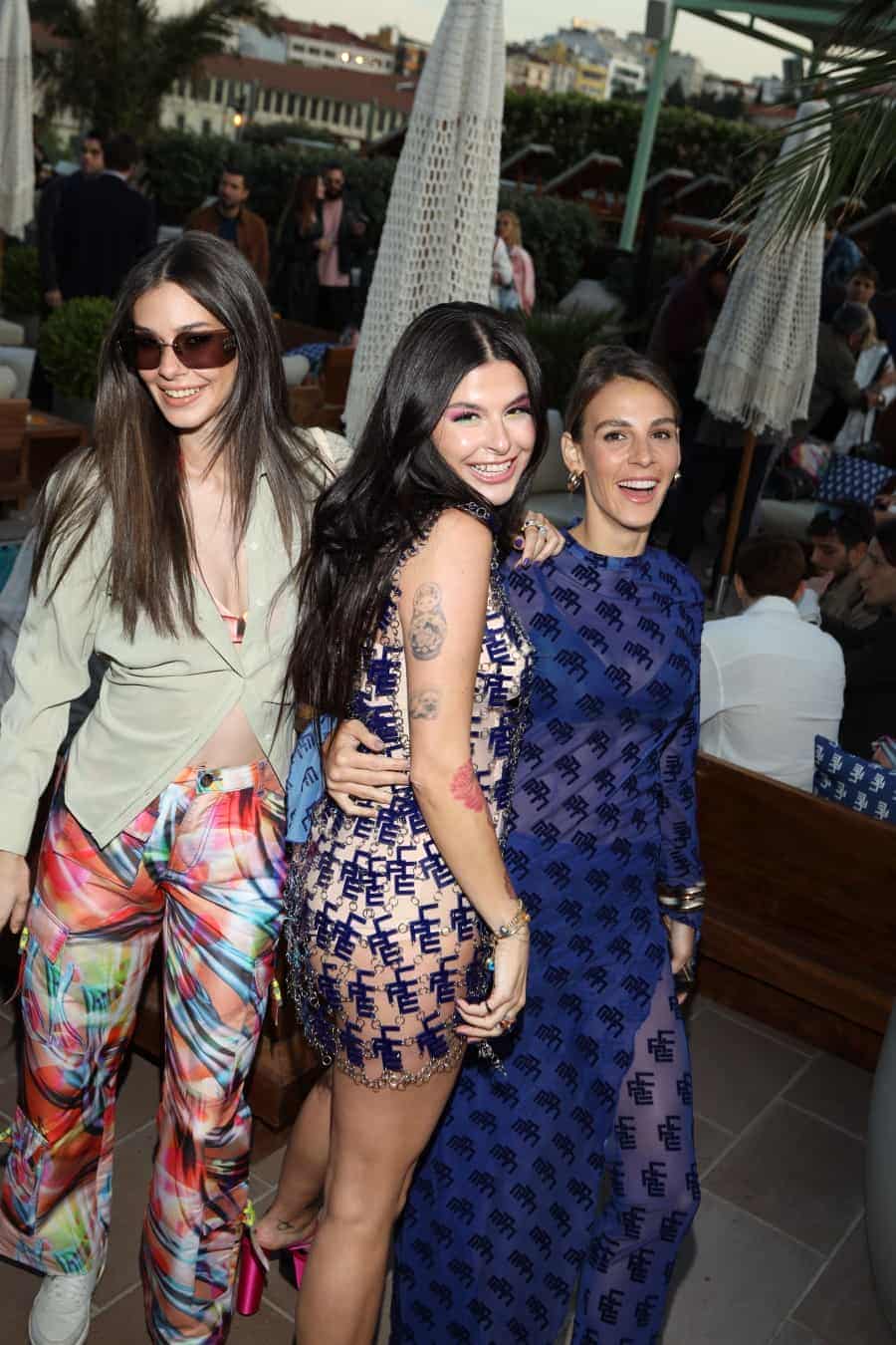 Ace Nayman, Resort 24 Koleksiyonunu eğlenceli bir 'Sunset Party' ile tanıttı 3 acenayman davet Ace Nayman, Resort 24 Koleksiyonunu eğlenceli bir 'Sunset Party' ile tanıttı