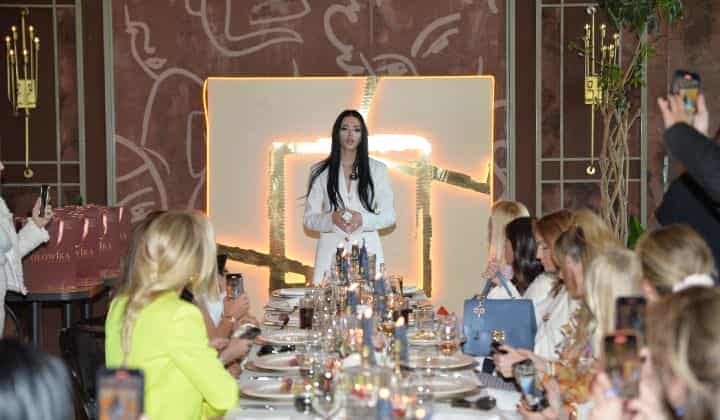Güzelliğin yeni adresi Glowika Beauty Center'dan şık davet 1 Güzelliğin yeni adresi Glowika Beauty Center’dan şık davet