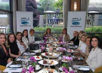 ÇEV Sanat’ın yönetimi Mandarin Oriental Bosphorus, Istanbul’da bir araya geldi