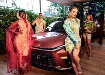 Lexus’un yeni SUV’u LBX sıra dışı lansmanla Türkiye’de satışa sunuldu