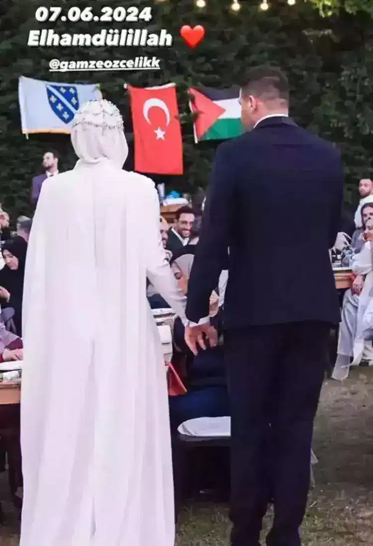6666923d624ccc5f6fe05931 Gamze Özçelik, meslektaşı Reshad Strik ile sürpriz bir şekilde dünyaevine girdi