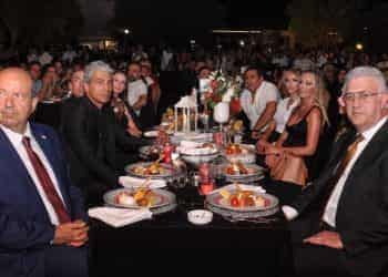 İş insanı Bülent Kaya’ya Kıbrıs’ta ödül