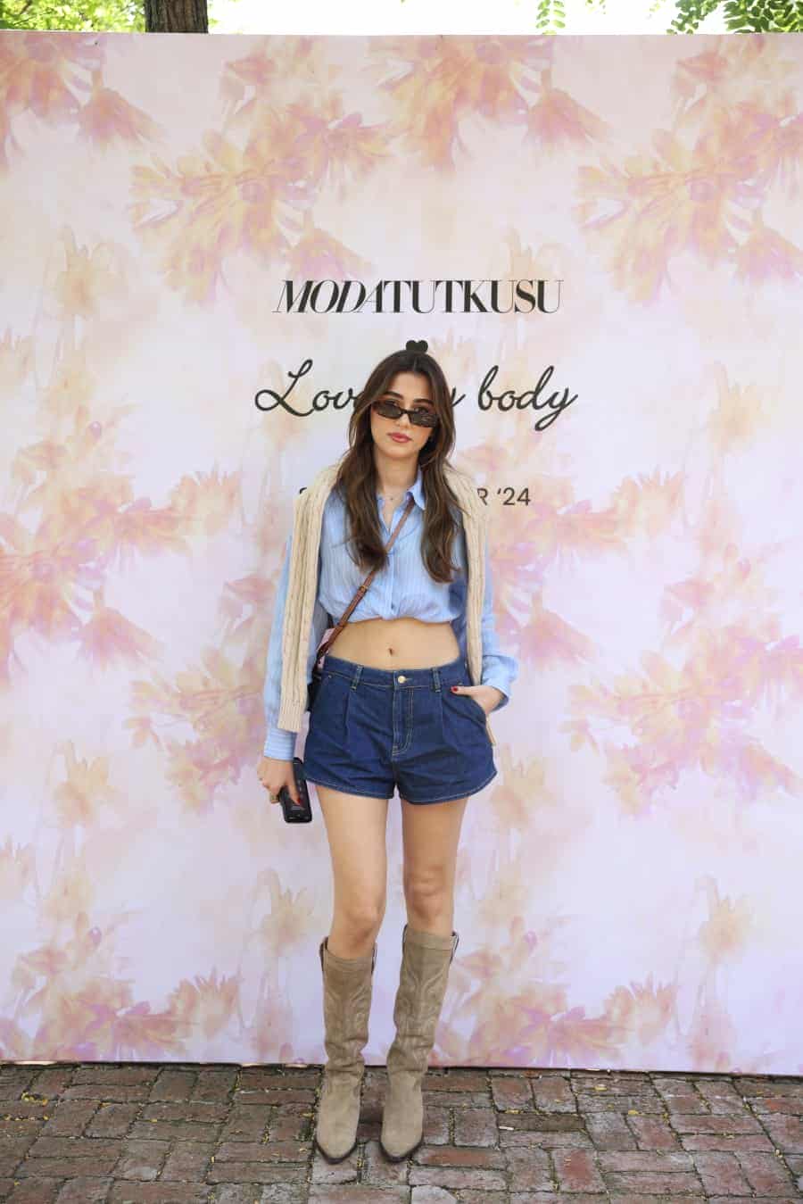 gizemkocacinar Love My Body yeni koleksiyonunu renkli bir davetle kutladı