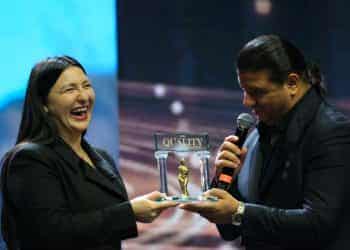 15. Quality Ödülleri’nde ‘En Quality Kadın Komedyen Ödülü’ Yasemin Sakallıoğlu’nun oldu