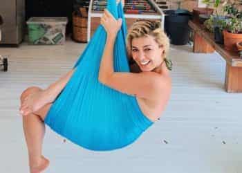 Gözde Kansu’nun hamak yogasıyla tatil keyfi