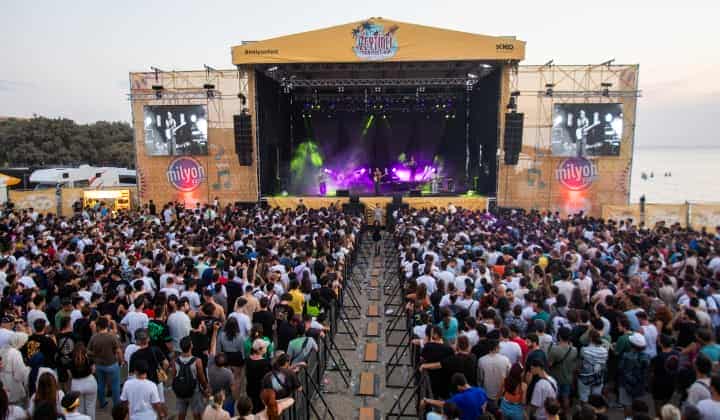 Zeytinli Rock Festivali 10’uncu yılını kutluyor