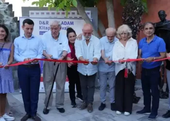 D&R’dan Urla’ya 5 bin kişilik festival çıkarması
