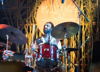 Bu yıl birlikte büyümenin, dönüşmenin ve yaratmanın gücünün peşine düşen 8. Bozcaada Caz Festivali sona erdi