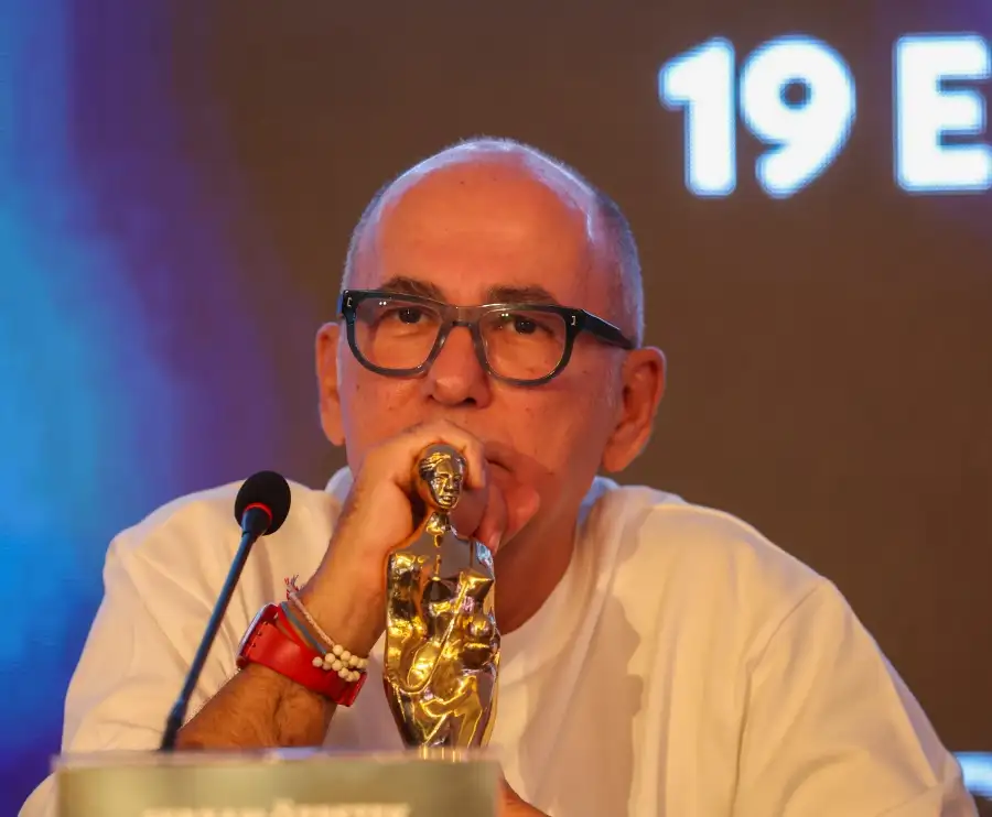 1726746273 FERHAN ZPETEK 5 900 61. Uluslararası Antalya Altın Portakal Film Festivali medya ile buluştu