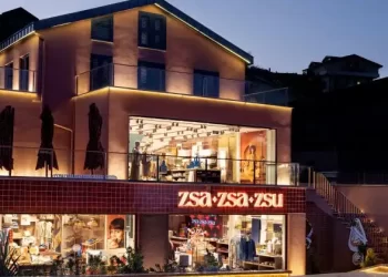 Zsa Zsa Zsu, Zekeriyaköy’de açtığı yeni mağazasıyla İstanbul’a iddialı bir giriş yaptı