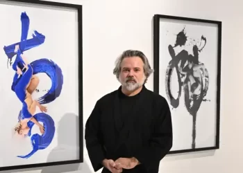 Chris Calvet’in ‘Signes’ serisi Gama Gallery’de sanatseverlerle buluştu