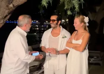 Gökhan Türkmen doğum gününde nikah tazeledi