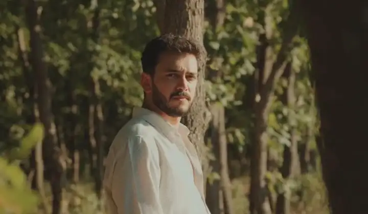 Atakan Usal 'Yoktu Hayrın' ile müzik piyasasına giriş yapıyor 1 Atakan Usal ‘Yoktu Hayrın’ ile müzik piyasasına giriş yapıyor