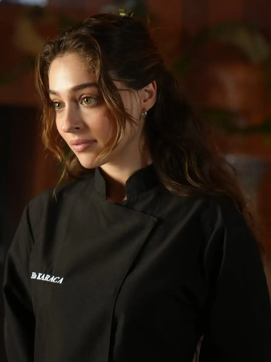 Leyla'nın başrolü Cemre Baysel karakterini anlattı 3 cemre baysel leyla1 Leyla'nın başrolü Cemre Baysel karakterini anlattı
