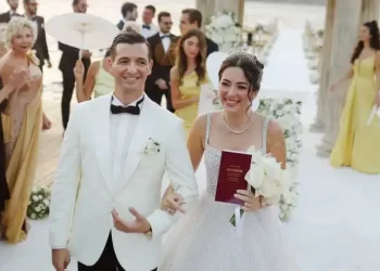 Nurçe Erben ile Emir Hakan Bodrum’da görkemli bir törenle evlendi