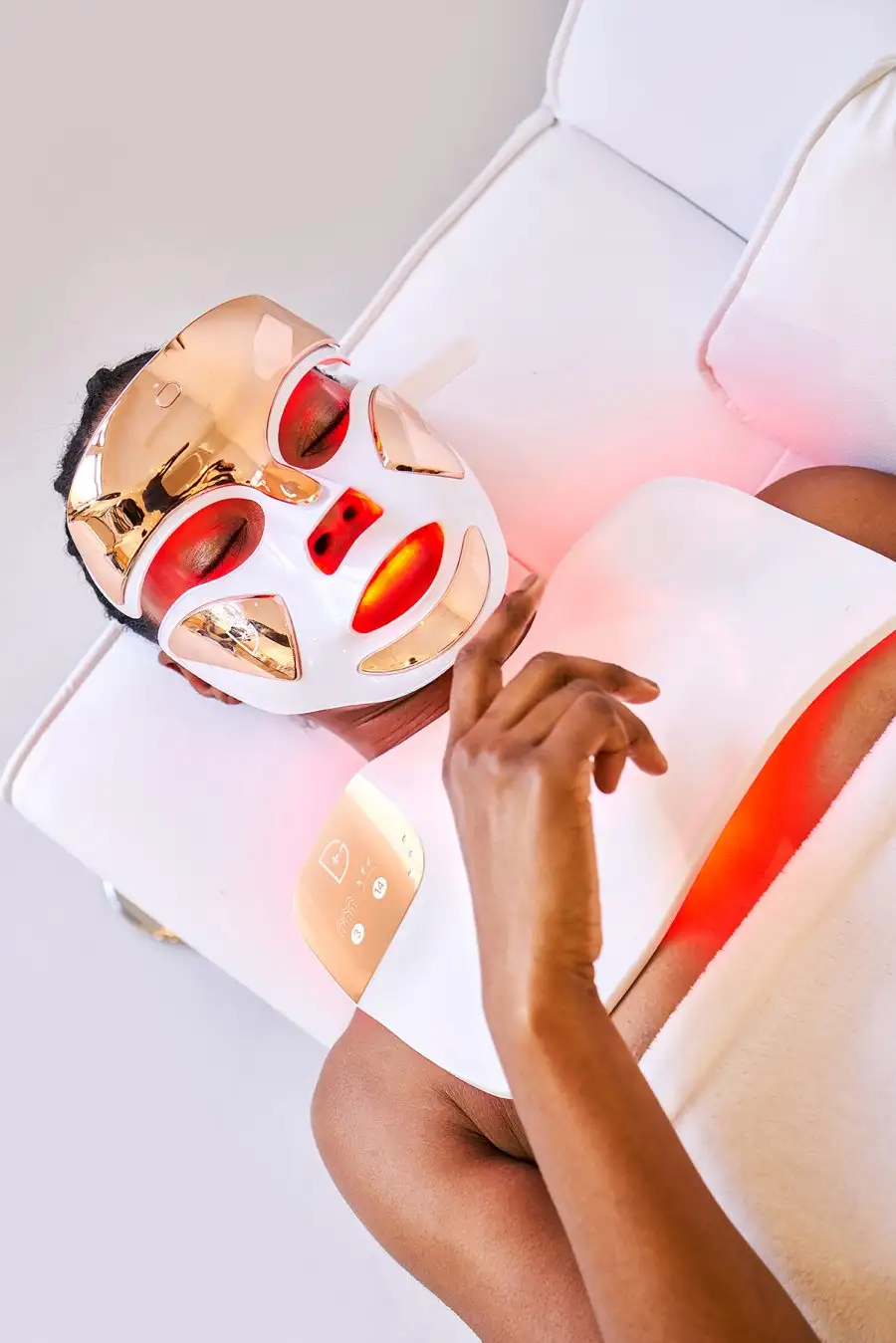 Cildinizi ışığın büyüsüyle yenileyin: DRx SpectraLite FaceWare Pro 3 facelift Cildinizi ışığın büyüsüyle yenileyin: DRx SpectraLite FaceWare Pro