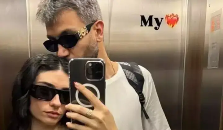 Hazar Ergüçlü ve sevgilisinden asansör pozu 2 Hazar Ergüçlü ve sevgilisinden asansör pozu