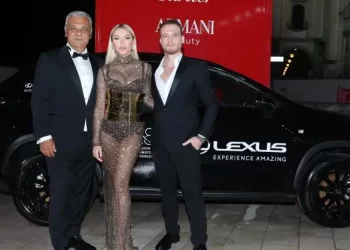 Venedik Film Festivali’nde Hadise ve Kerem Bürsin rüzgarı