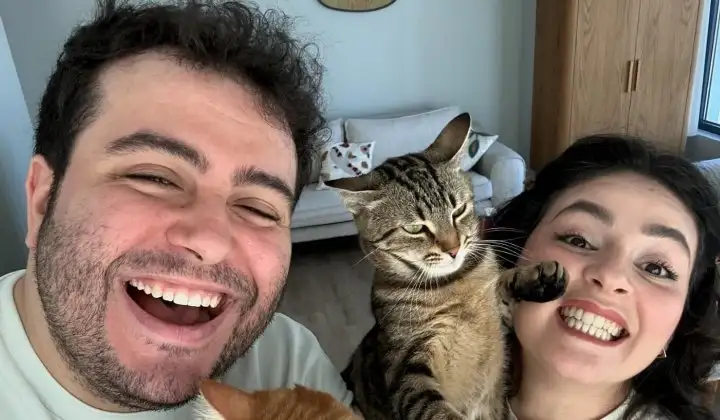 Komedyen Safa Sarı'dan bebek müjdesi 2 Komedyen Safa Sarı’dan bebek müjdesi