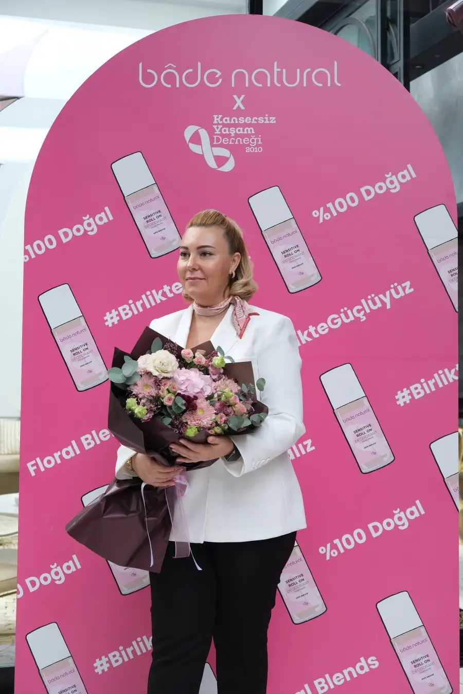 sinem kapar sahindere Cemiyet hayatının tanınmış isimleri sağlık için buluştu